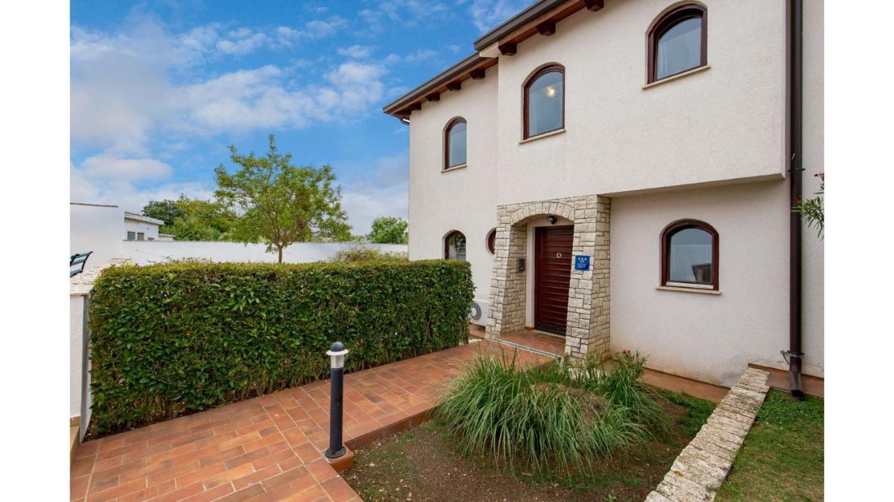 Holiday Home Bellavista Tar-Vabriga Εξωτερικό φωτογραφία